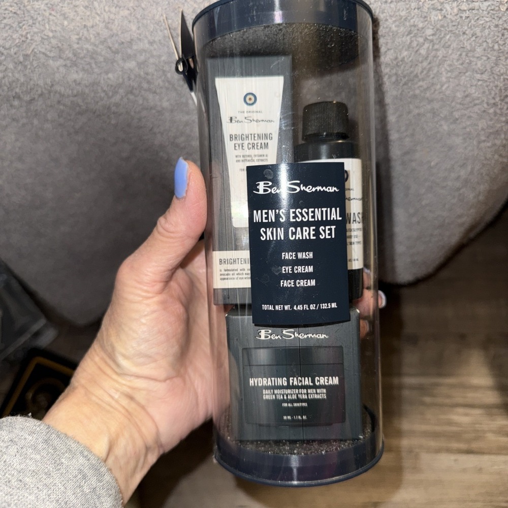 Ben Sherman Men's Essential Skin Care Set 3 Piece. Face Wash Eye & Face Cream